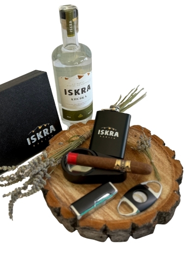 Iskra rakija Hedonist set Fotografija Iskra rakija Hedonist set